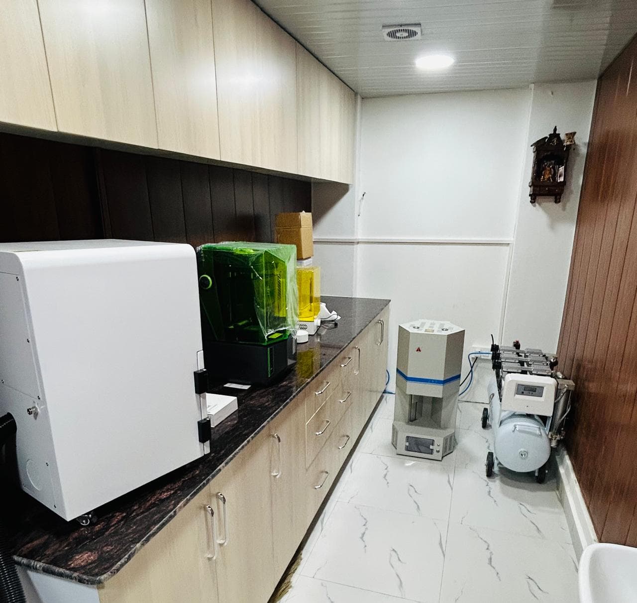 Malhotra Dental Clinic Interior